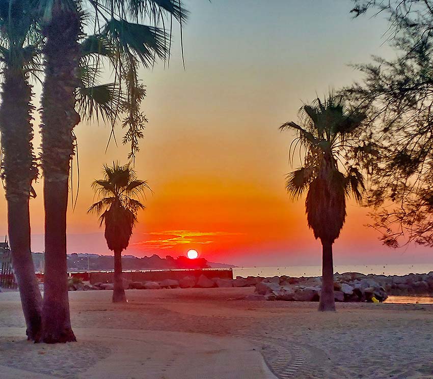 Lever de soleil sur Port Grimaud